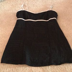 Black Lululemon mantra tank